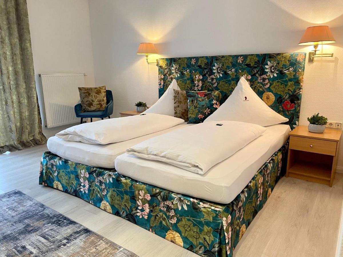 Hotel Zum Engel Mespelbrunn Luaran gambar